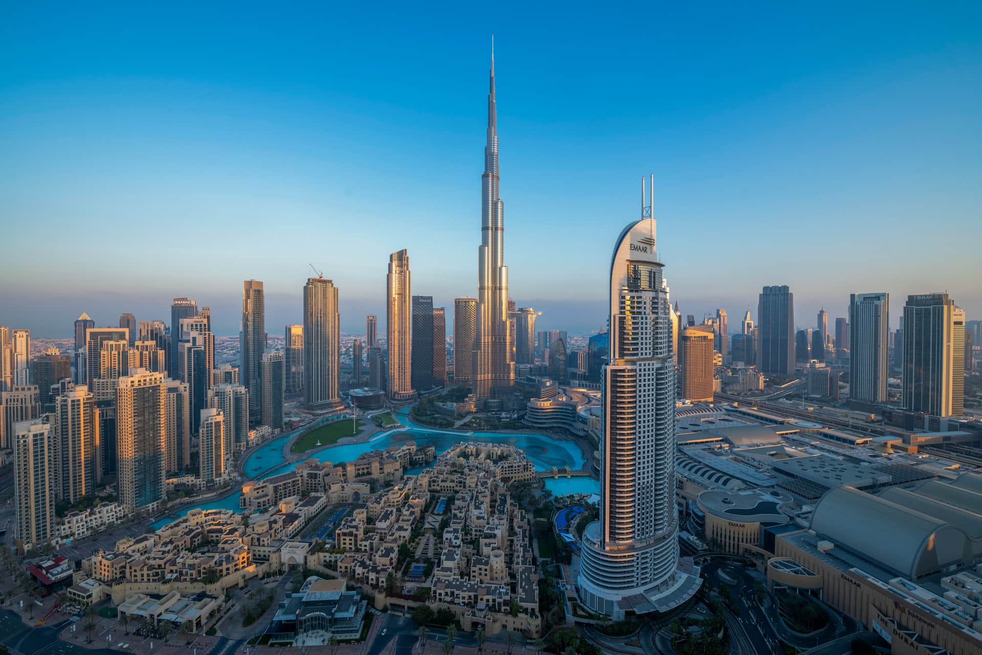 BURJ-KHALIFE-Hero-image-1-min-1